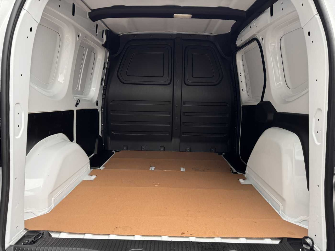 Mercedes-Benz Citan 110 CDI Klima Kamera MBUX SHZ Tempomat AHK - Andere machine: afbeelding 5 Mercedes-Benz Citan 110 CDI Klima Kamera MBUX SHZ Tempomat AHK - Andere machine: afbeelding 5