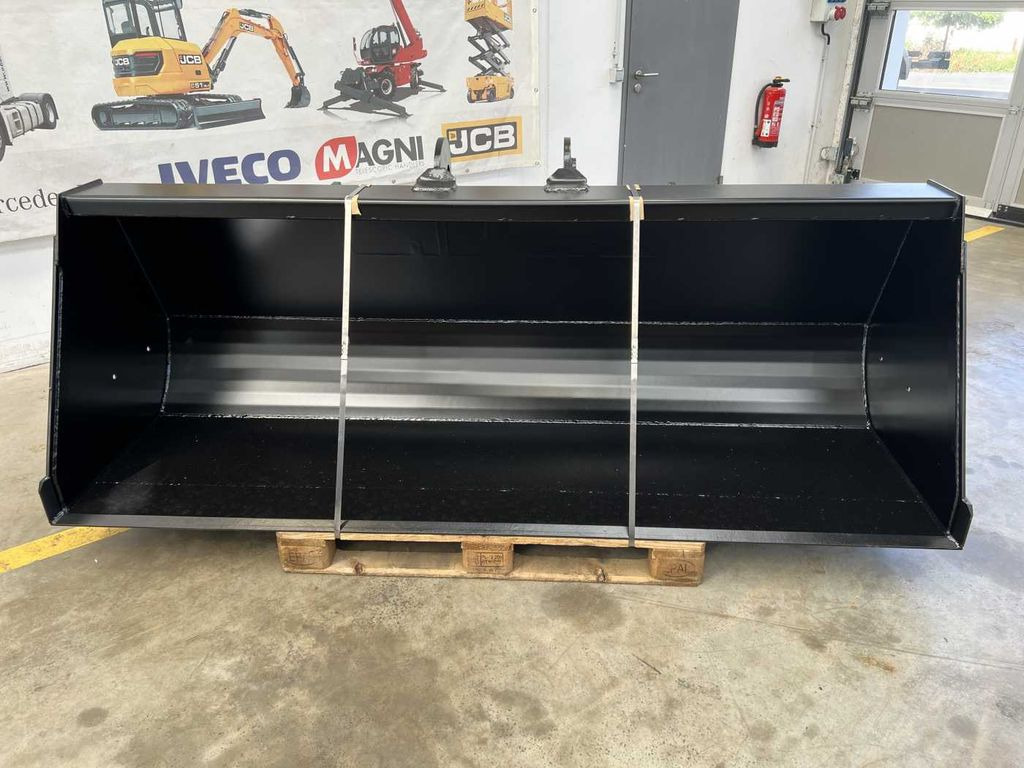 BMO Erdschaufel / Schaufel / Magni / 2.500 / NEU BMO Erdschaufel / Schaufel / Magni / 2.500 / NEU - Graafbak voor Bouwmachine: afbeelding 4 BMO Erdschaufel / Schaufel / Magni / 2.500 / NEU BMO Erdschaufel / Schaufel / Magni / 2.500 / NEU - Graafbak voor Bouwmachine: afbeelding 4