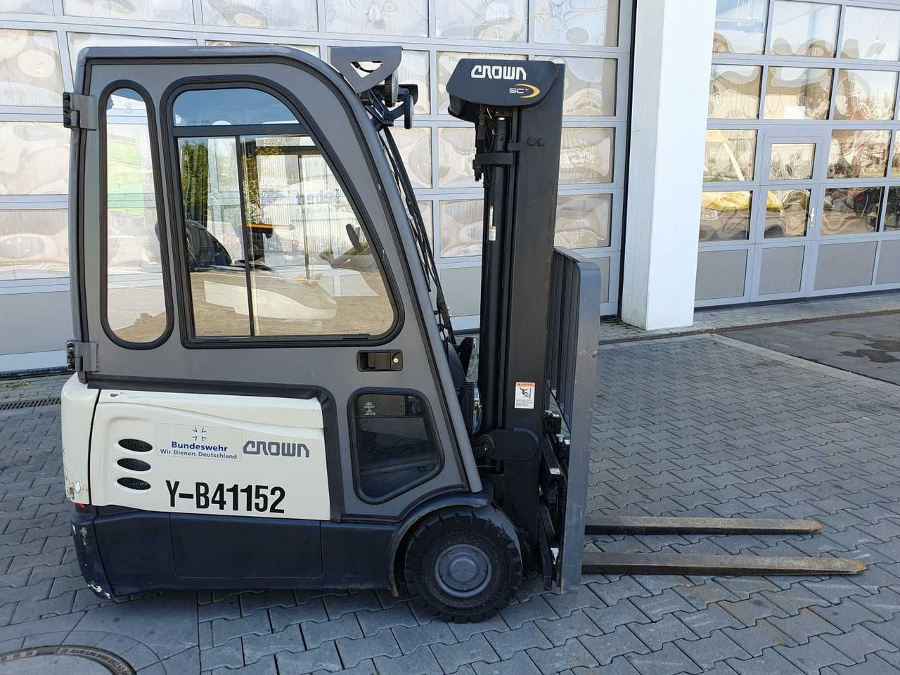 Crown SCT6020-1.3 /Triplex: 4.30m /Batterie 2020 - Elektrische heftruck: afbeelding 2 Crown SCT6020-1.3 /Triplex: 4.30m /Batterie 2020 - Elektrische heftruck: afbeelding 2