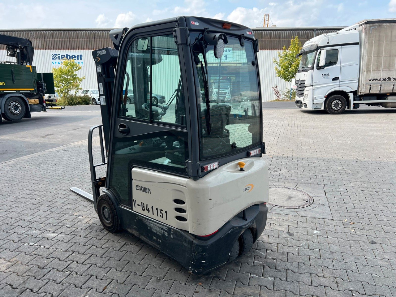 Crown SCT6020-1.3 / Triplex 4,3m / 1.227h / 2017 - Elektrische heftruck: afbeelding 5 Crown SCT6020-1.3 / Triplex 4,3m / 1.227h / 2017 - Elektrische heftruck: afbeelding 5