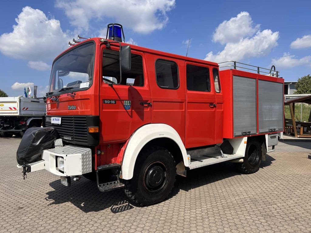 Iveco 90-16 AW 4x4 LF8 Feuerwehr Standheizung 9 Sitze - Brandweerwagen: afbeelding 4 Iveco 90-16 AW 4x4 LF8 Feuerwehr Standheizung 9 Sitze - Brandweerwagen: afbeelding 4