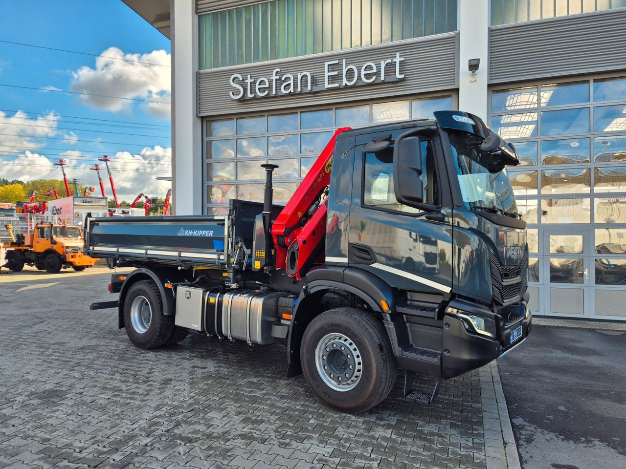 Iveco AD200X46/P HR OFF Palfinger PK 12.501 Funk AHK - Kipper vrachtwagen, Kraanwagen: afbeelding 5 Iveco AD200X46/P HR OFF Palfinger PK 12.501 Funk AHK - Kipper vrachtwagen, Kraanwagen: afbeelding 5