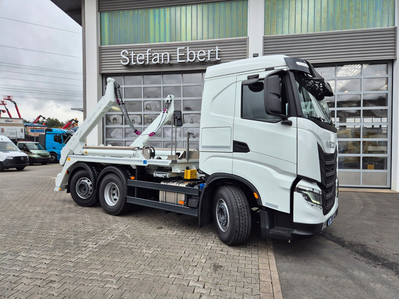 Iveco AS280X50Y/PS ON Meiller AK 16. T Funk AHK - Kipper vrachtwagen: afbeelding 4 Iveco AS280X50Y/PS ON Meiller AK 16. T Funk AHK - Kipper vrachtwagen: afbeelding 4