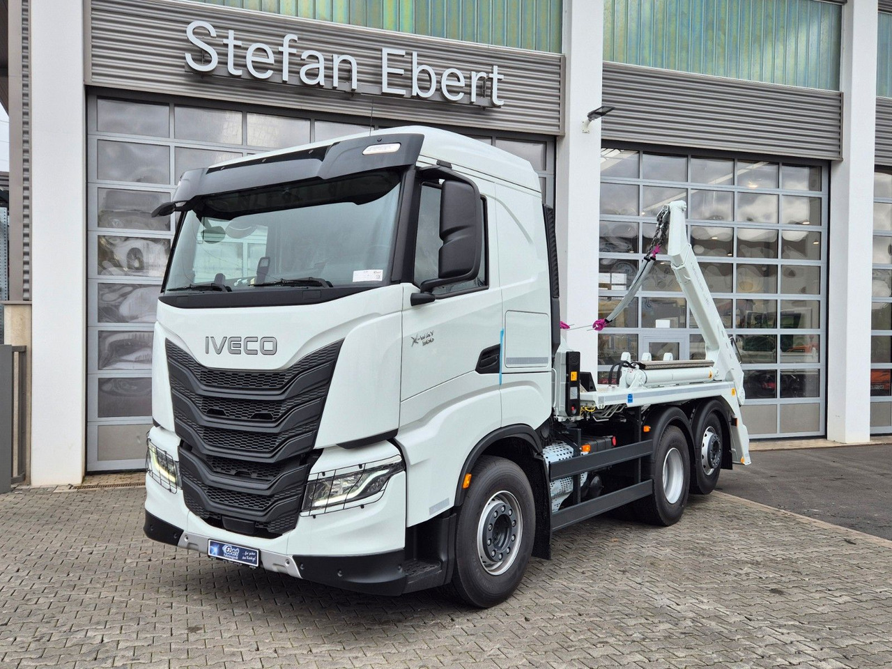 Iveco AS280X50Y/PS ON Meiller AK 16. T Funk AHK - Kipper vrachtwagen: afbeelding 1 Iveco AS280X50Y/PS ON Meiller AK 16. T Funk AHK - Kipper vrachtwagen: afbeelding 1