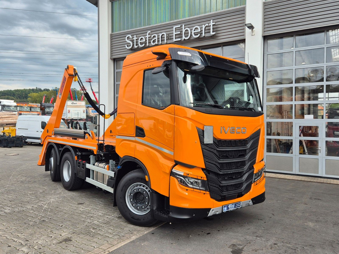 Iveco AS280X58Y/ PS ON Hiab FTR18 Funk AHK Bett Cam - Kipper vrachtwagen: afbeelding 3 Iveco AS280X58Y/ PS ON Hiab FTR18 Funk AHK Bett Cam - Kipper vrachtwagen: afbeelding 3