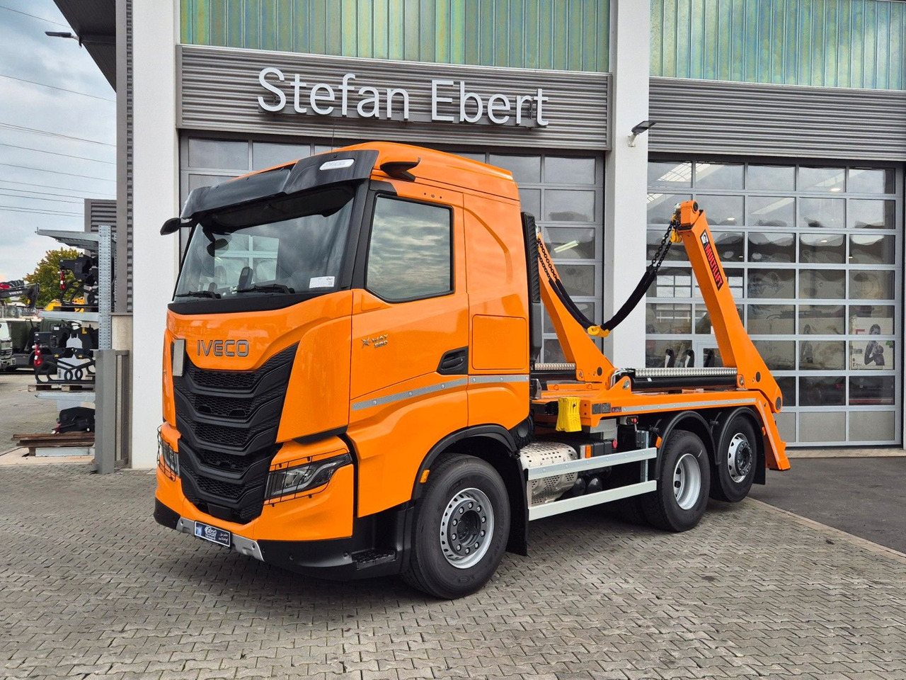 Iveco AS280X58Y/ PS ON Hiab FTR18 Funk AHK Bett Cam - Kipper vrachtwagen: afbeelding 4 Iveco AS280X58Y/ PS ON Hiab FTR18 Funk AHK Bett Cam - Kipper vrachtwagen: afbeelding 4