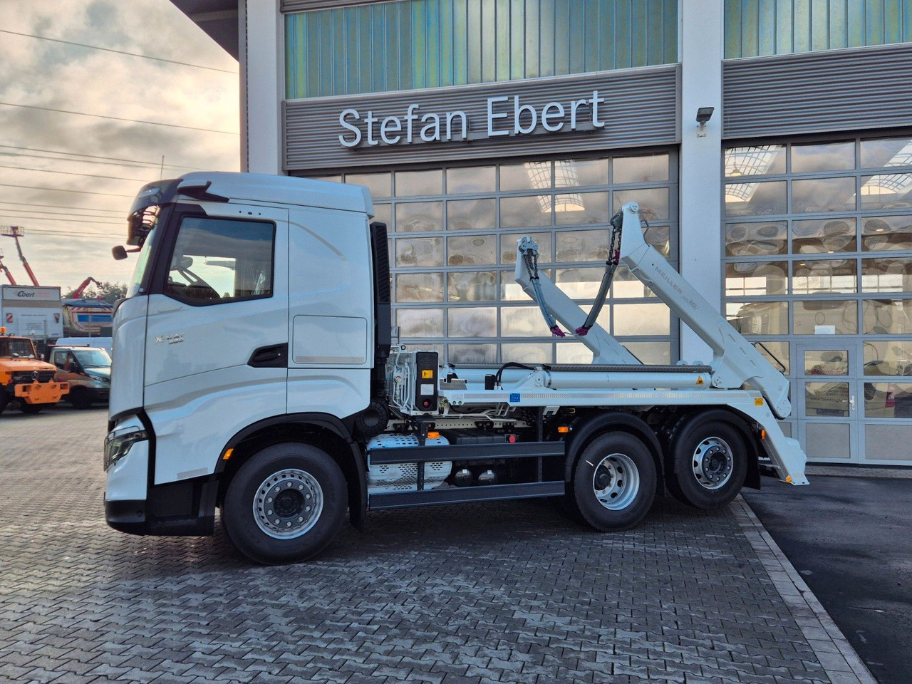 Iveco AS280X58Y/ PS ON Meiller AK 16. T Funk AHK Cam - Kipper vrachtwagen: afbeelding 4 Iveco AS280X58Y/ PS ON Meiller AK 16. T Funk AHK Cam - Kipper vrachtwagen: afbeelding 4