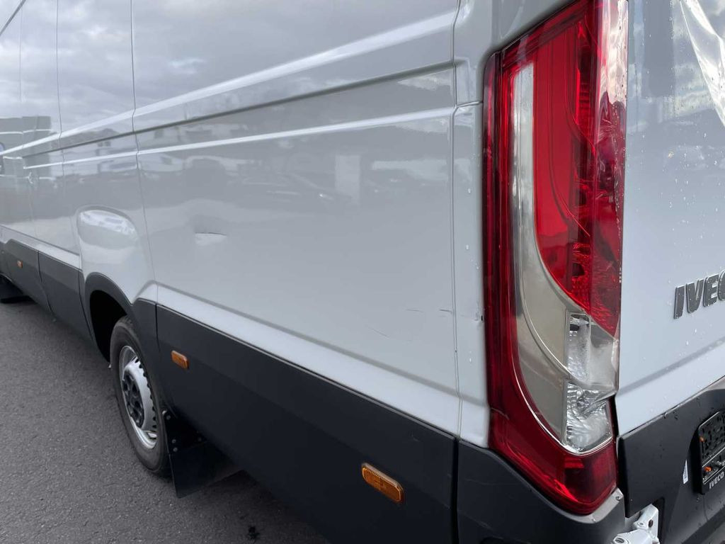 Iveco Daily 35 S 16 A8 V *Klima*Automatik*L4.100mm* - Gesloten bestelwagen: afbeelding 5 Iveco Daily 35 S 16 A8 V *Klima*Automatik*L4.100mm* - Gesloten bestelwagen: afbeelding 5