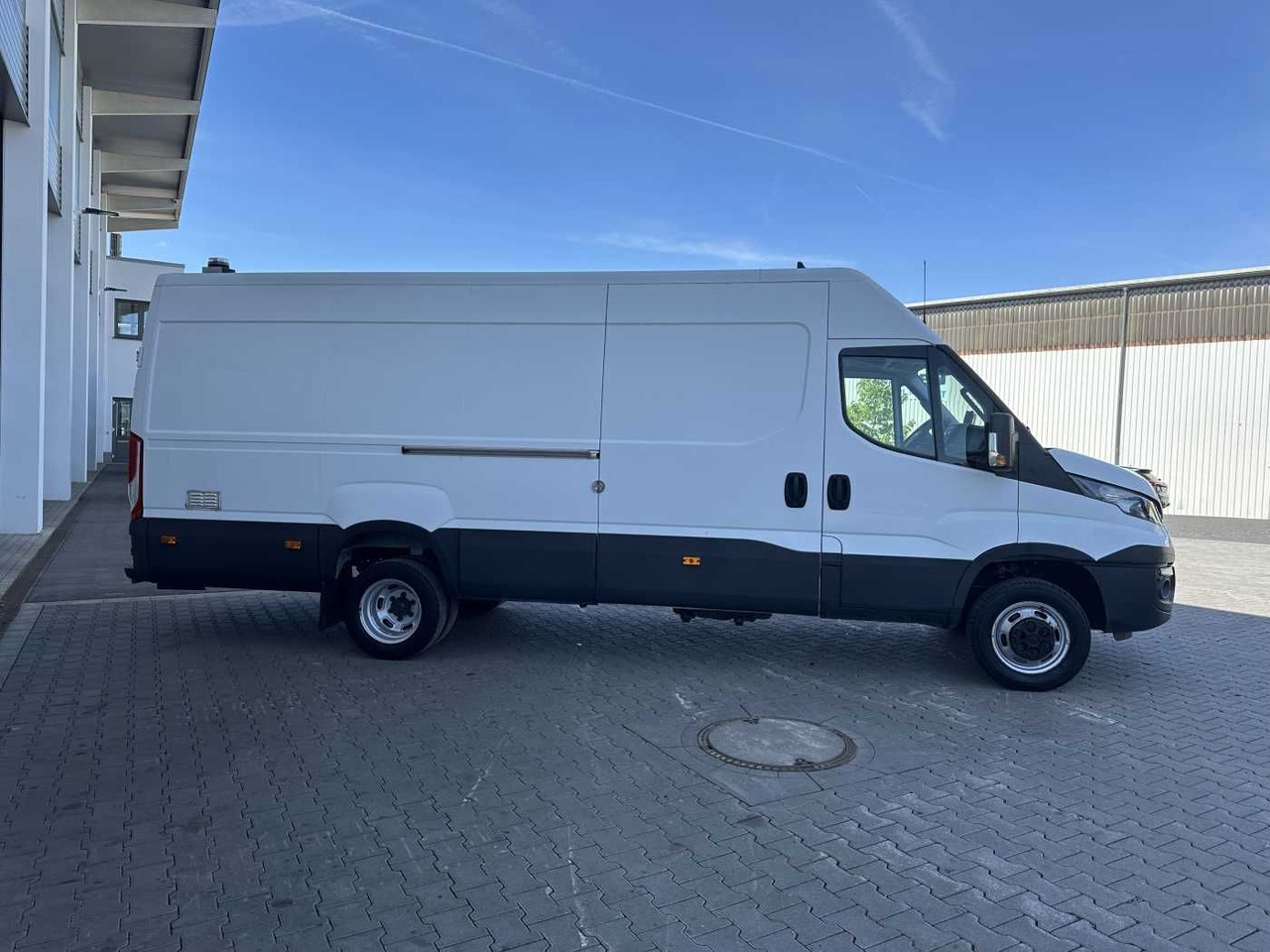 Iveco Daily 50C16 R4.100mm *AHK*Automatik*Ladekran* - Gesloten bestelwagen: afbeelding 4 Iveco Daily 50C16 R4.100mm *AHK*Automatik*Ladekran* - Gesloten bestelwagen: afbeelding 4
