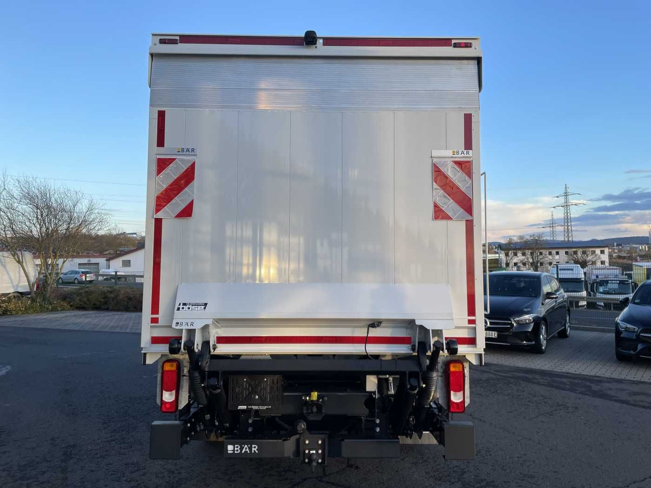 Iveco Daily 70C18 HA8 *LBW*Schwenkwandkoffer* - Bestelwagen gesloten laadbak: afbeelding 5 Iveco Daily 70C18 HA8 *LBW*Schwenkwandkoffer* - Bestelwagen gesloten laadbak: afbeelding 5