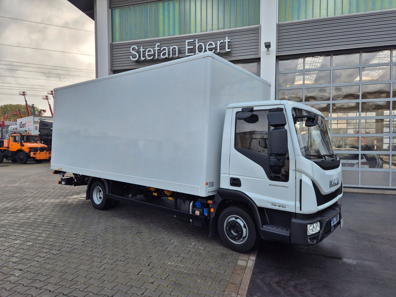 Iveco Eurocargo 75-210 Koffer LBW - Bestelwagen gesloten laadbak: afbeelding 5 Iveco Eurocargo 75-210 Koffer LBW - Bestelwagen gesloten laadbak: afbeelding 5