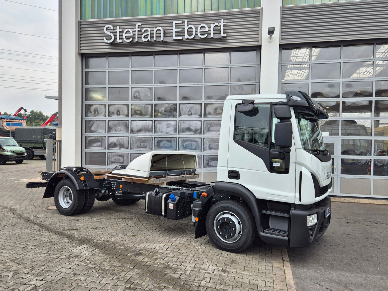 Iveco Eurocargo ML120E21/FP Spoiler Klima Xenon 3 St. - Chassis vrachtwagen: afbeelding 5 Iveco Eurocargo ML120E21/FP Spoiler Klima Xenon 3 St. - Chassis vrachtwagen: afbeelding 5