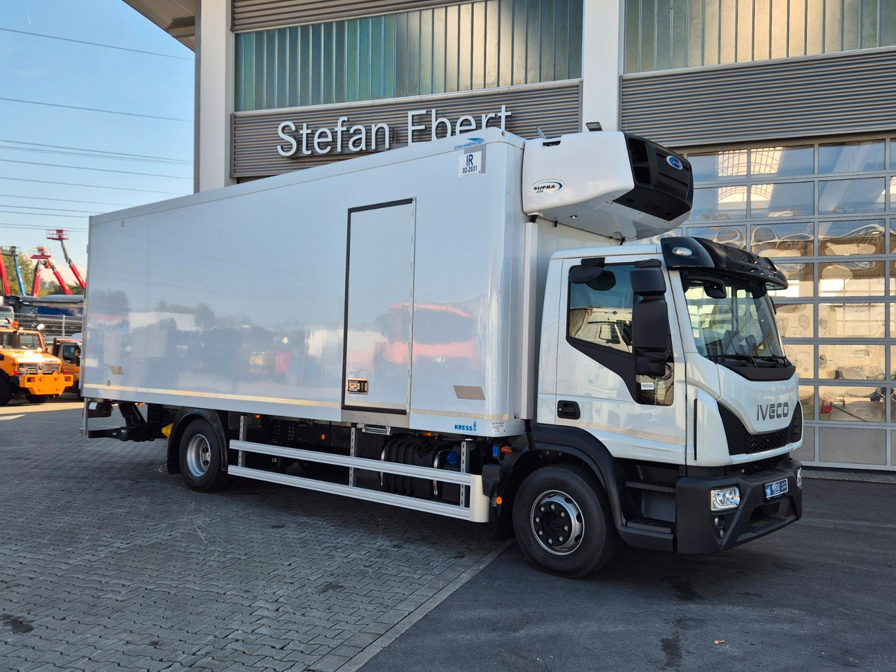 Iveco Eurocargo ML160E28/P Carrier Supra 1250 LBW Tür - Koelwagen vrachtwagen: afbeelding 4 Iveco Eurocargo ML160E28/P Carrier Supra 1250 LBW Tür - Koelwagen vrachtwagen: afbeelding 4