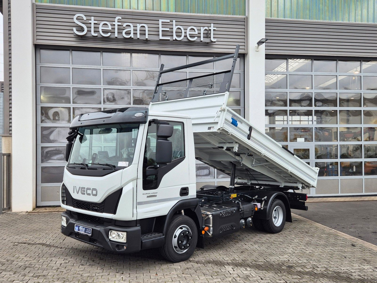 Iveco Eurocargo ML80E21 Meiller Kipper 2x AHK 3 Sitze - Kipper bestelwagen: afbeelding 1 Iveco Eurocargo ML80E21 Meiller Kipper 2x AHK 3 Sitze - Kipper bestelwagen: afbeelding 1
