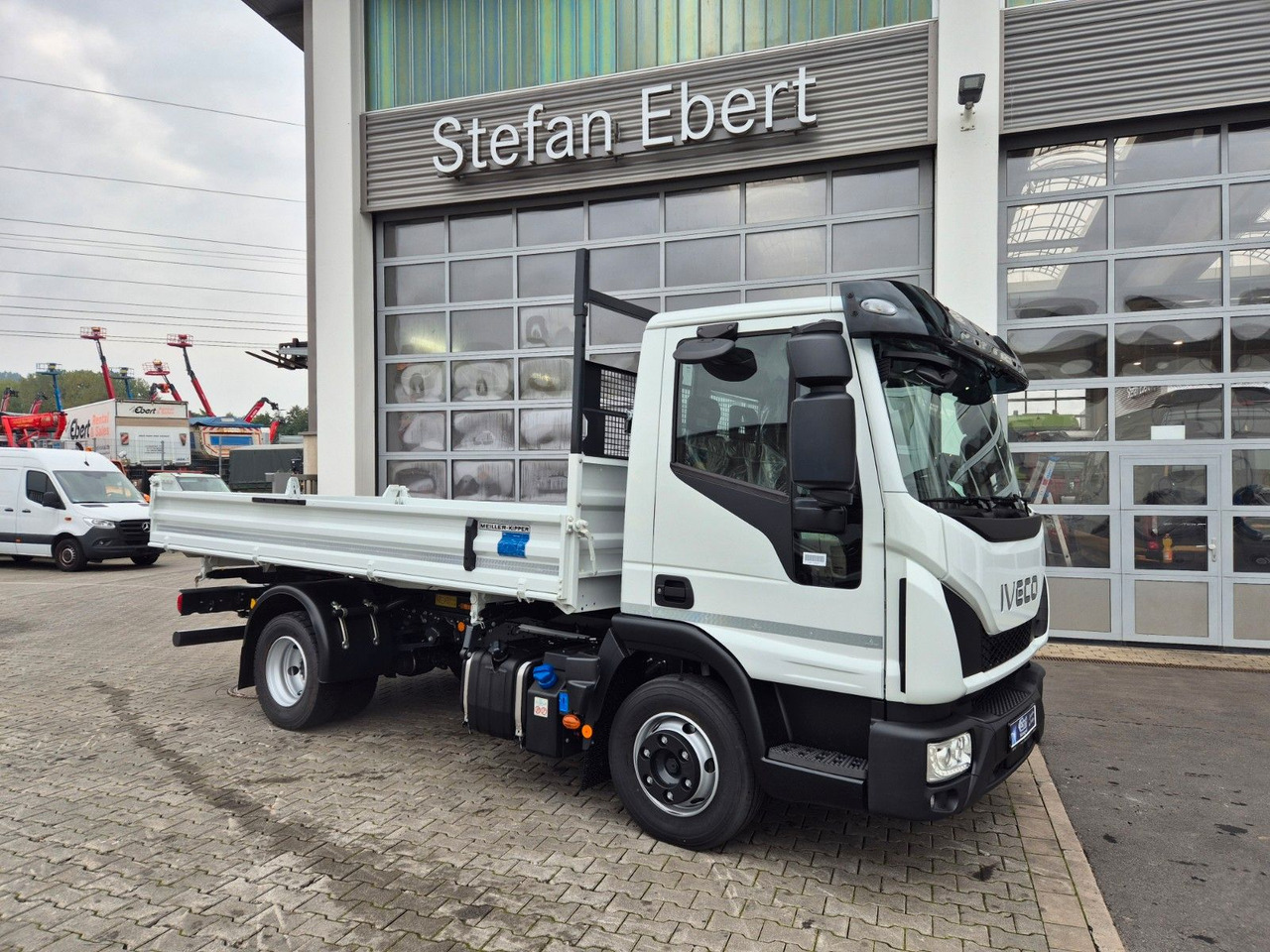Iveco Eurocargo ML80E21 Meiller Kipper 2x AHK 3 Sitze - Kipper vrachtwagen: afbeelding 5 Iveco Eurocargo ML80E21 Meiller Kipper 2x AHK 3 Sitze - Kipper vrachtwagen: afbeelding 5