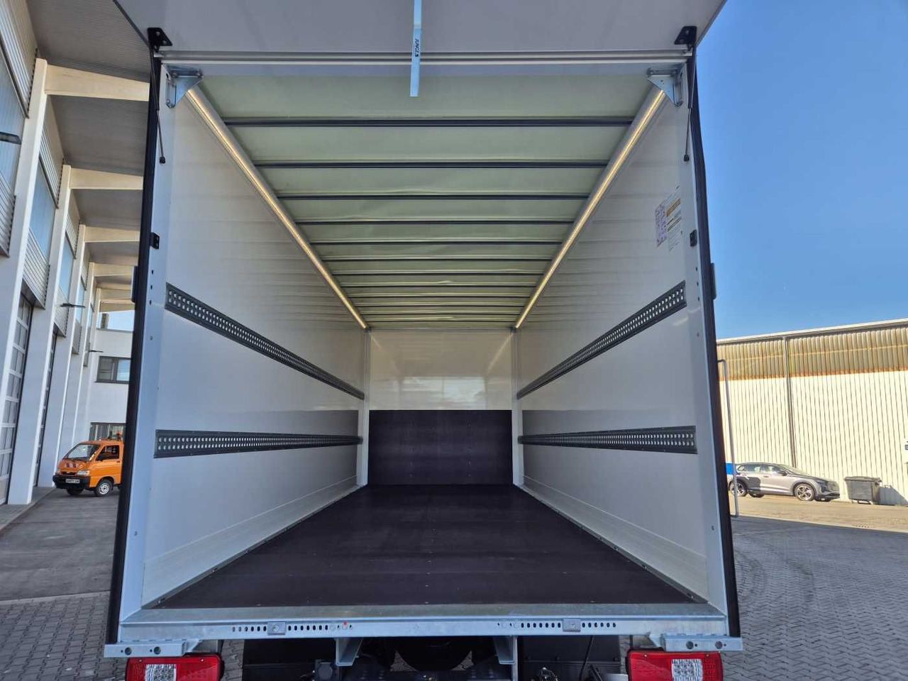Bakwagen Iveco S-Way AD190S40/P Junge AHK LBW 2.000kg: afbeelding 11