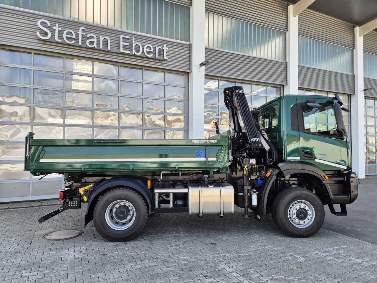 Iveco T-Way AD190T36W/P 4x4 HIAB X-HIDUO 118E-3 Funk - Kipper vrachtwagen, Kraanwagen: afbeelding 5 Iveco T-Way AD190T36W/P 4x4 HIAB X-HIDUO 118E-3 Funk - Kipper vrachtwagen, Kraanwagen: afbeelding 5