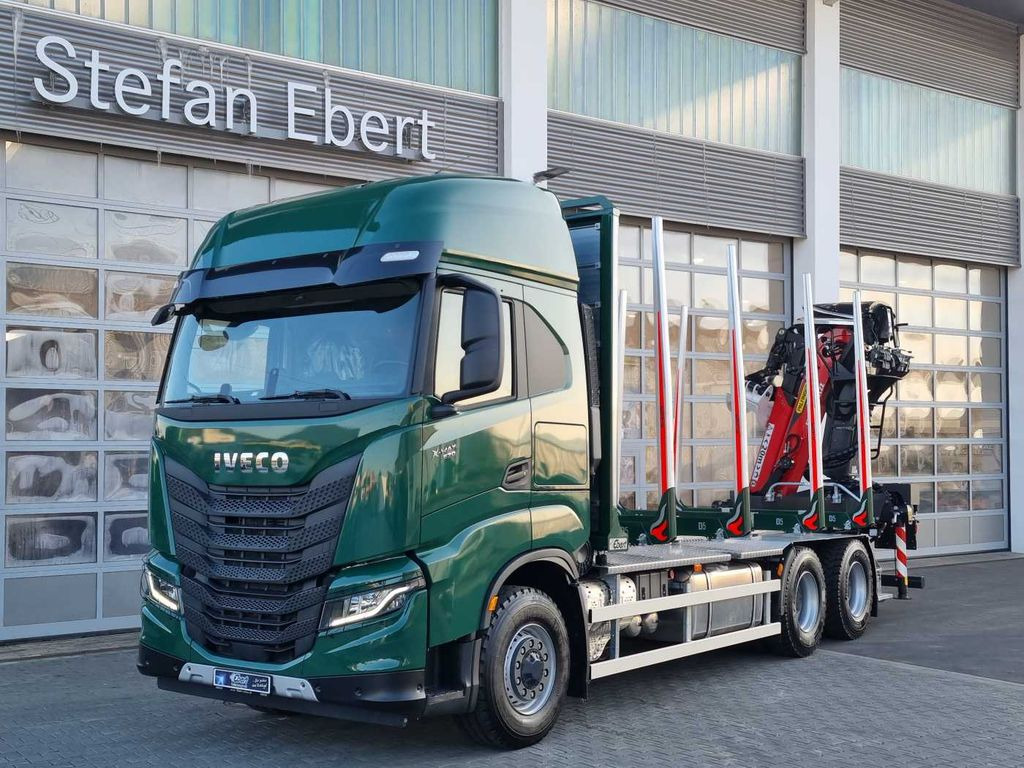Iveco X-Way AS300X57 Z/P HR ON+ 6x4 (6x6 Hi Traction) - Houttransport, Kraanwagen: afbeelding 3 Iveco X-Way AS300X57 Z/P HR ON+ 6x4 (6x6 Hi Traction) - Houttransport, Kraanwagen: afbeelding 3