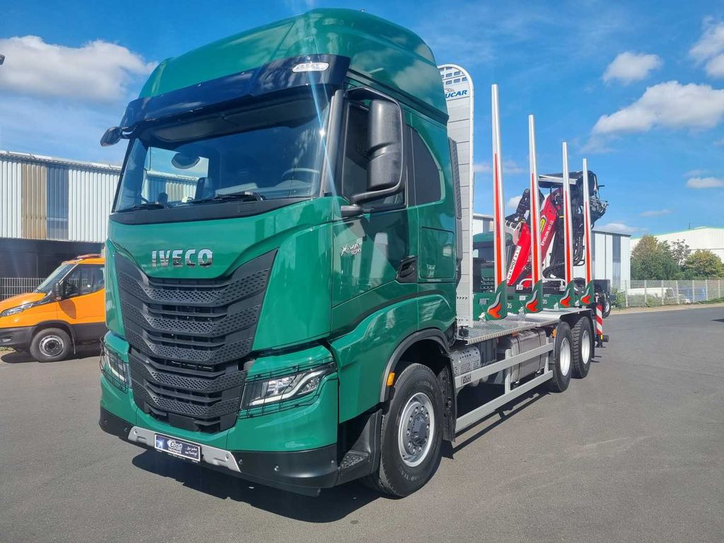 Iveco X-Way AS300X57 Z/P HR ON+ 6x4 (6x6 Hi Traction) Iveco X-Way AS300X57 Z/P HR ON+ 6x4 (6x6 Hi Traction) - Houttransport, Kraanwagen: afbeelding 1 Iveco X-Way AS300X57 Z/P HR ON+ 6x4 (6x6 Hi Traction) Iveco X-Way AS300X57 Z/P HR ON+ 6x4 (6x6 Hi Traction) - Houttransport, Kraanwagen: afbeelding 1