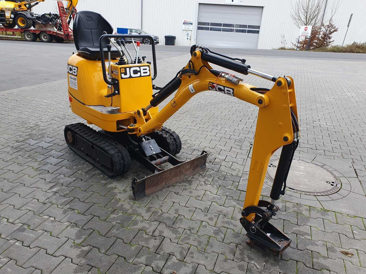 Leasing  JCB 8008 CTS / MS01 / nur 103h! / 2023 JCB 8008 CTS / MS01 / nur 103h! / 2023: afbeelding 8 Leasing  JCB 8008 CTS / MS01 / nur 103h! / 2023 JCB 8008 CTS / MS01 / nur 103h! / 2023: afbeelding 8