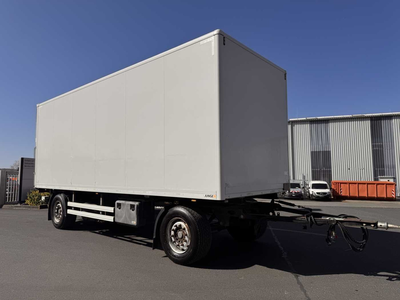 Junge AASK18P037 LBW Bär (2.000kg) - Gesloten aanhangwagen: afbeelding 2 Junge AASK18P037 LBW Bär (2.000kg) - Gesloten aanhangwagen: afbeelding 2