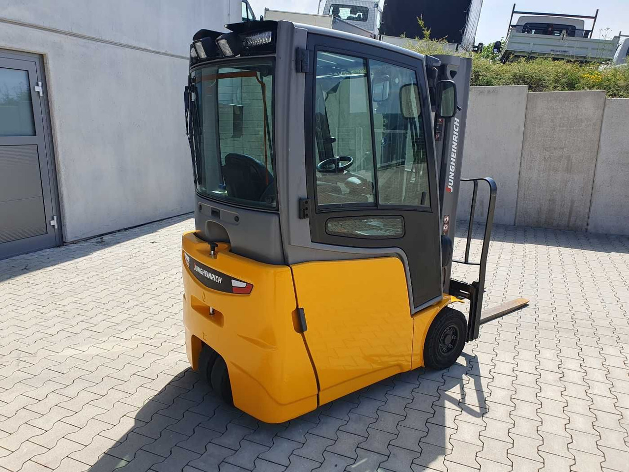 Jungheinrich EFG 215 / Triplex: 4.25m! / SS / 2.472h! / 2020 - Elektrische heftruck: afbeelding 3 Jungheinrich EFG 215 / Triplex: 4.25m! / SS / 2.472h! / 2020 - Elektrische heftruck: afbeelding 3