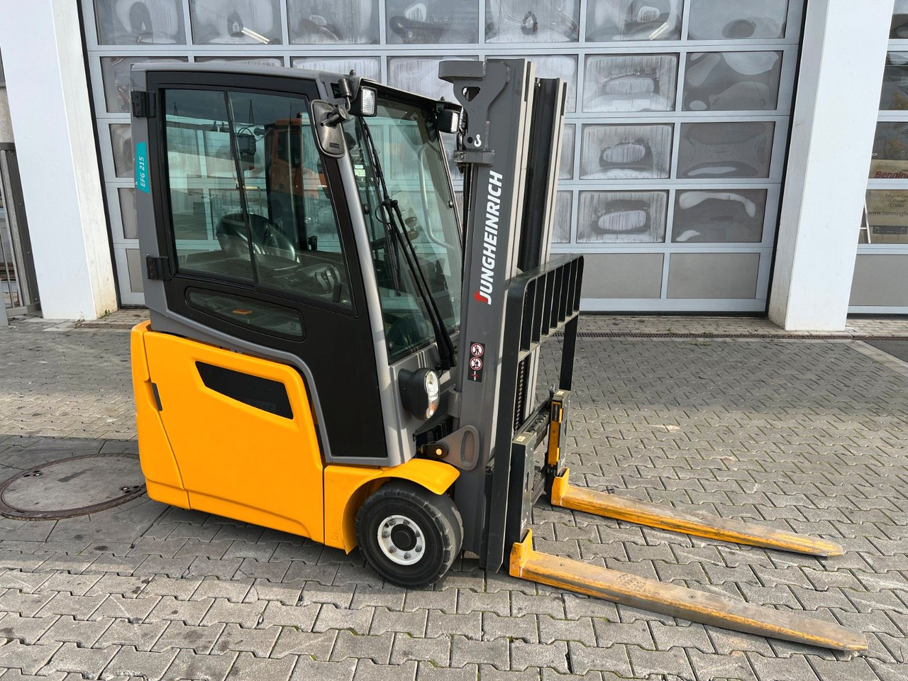 Jungheinrich EFG 215 / Triplex: 4.25m! / SS / 4.029h - Elektrische heftruck: afbeelding 2 Jungheinrich EFG 215 / Triplex: 4.25m! / SS / 4.029h - Elektrische heftruck: afbeelding 2