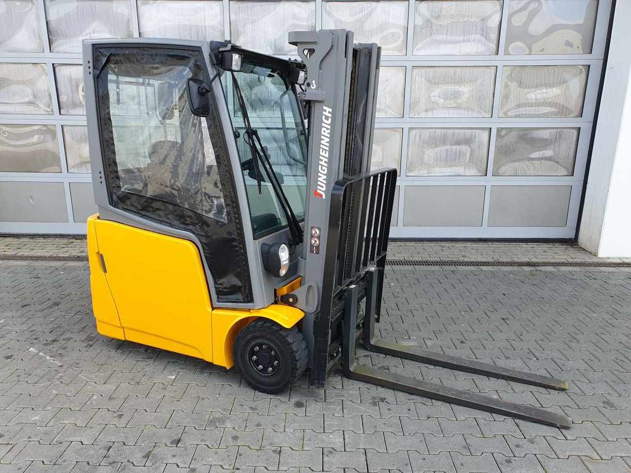 Jungheinrich EFG 215 / Triplex 4.25m / SS / nur 1.680h / 2021 - Elektrische heftruck: afbeelding 2 Jungheinrich EFG 215 / Triplex 4.25m / SS / nur 1.680h / 2021 - Elektrische heftruck: afbeelding 2