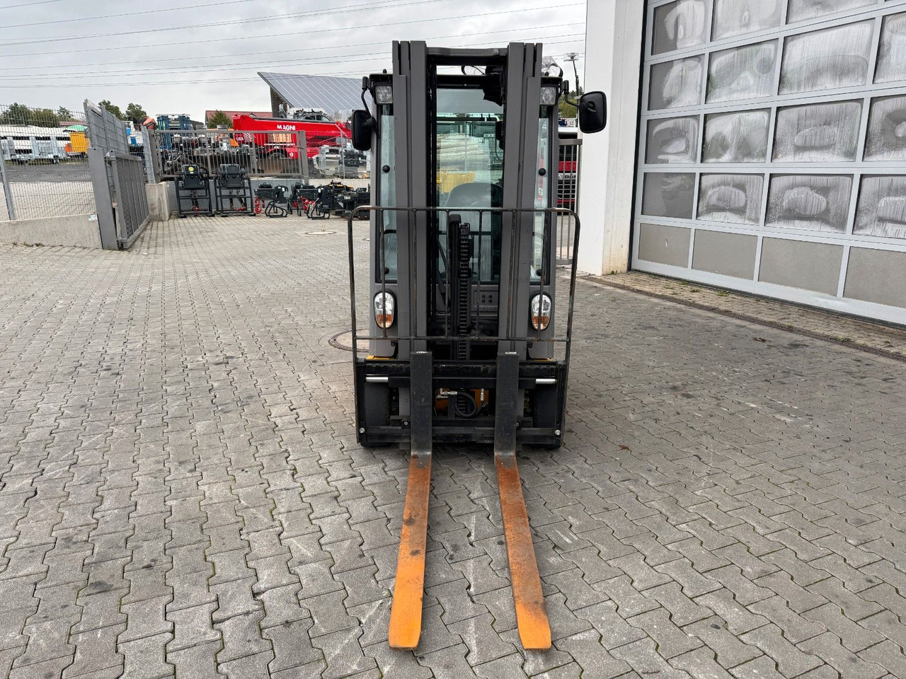 Jungheinrich EFG 215 / Triplex: 4.25m! / SS / nur 2.819h! - Elektrische heftruck: afbeelding 4 Jungheinrich EFG 215 / Triplex: 4.25m! / SS / nur 2.819h! - Elektrische heftruck: afbeelding 4