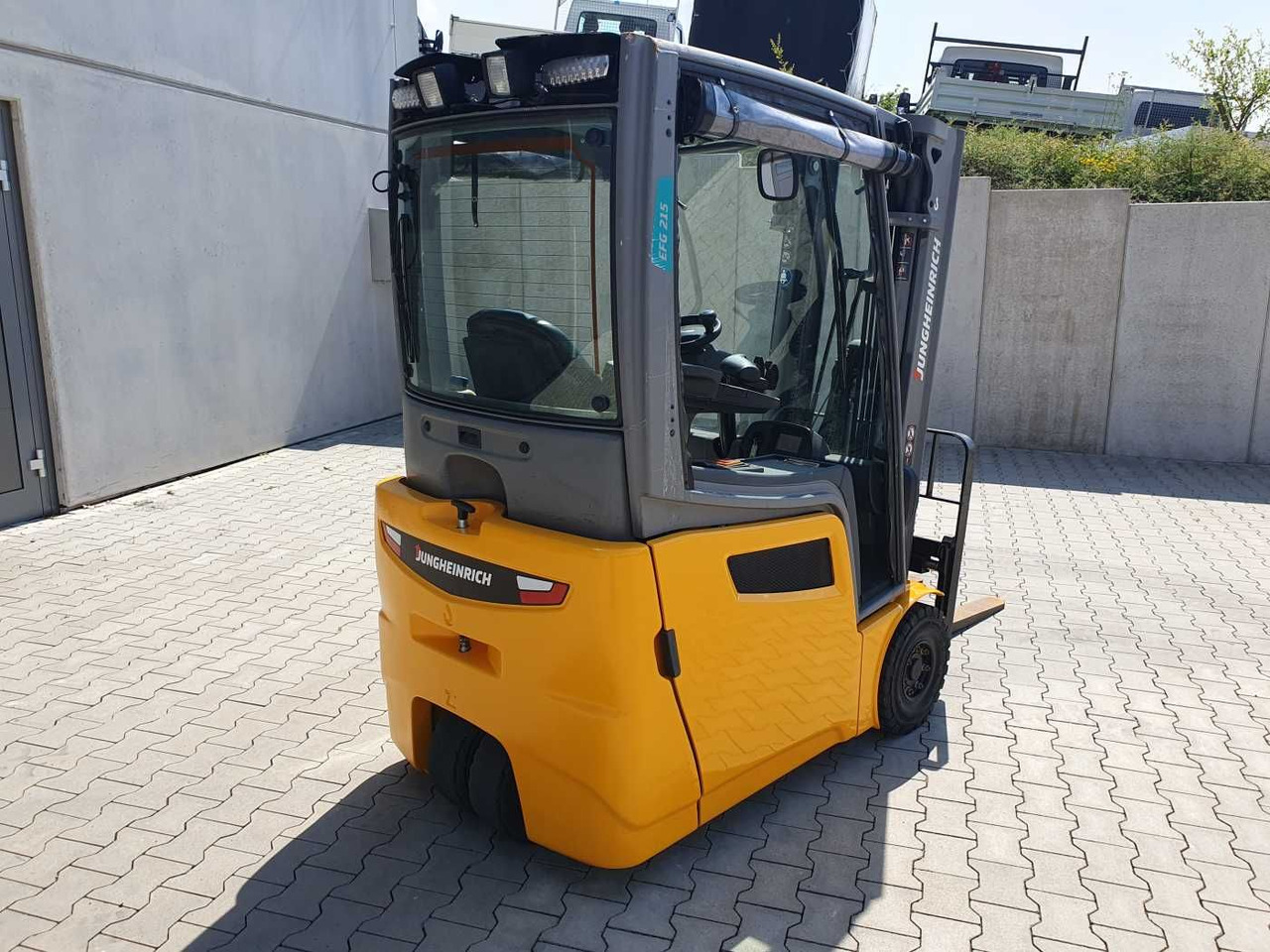 Jungheinrich EFG 215 / Triplex: 4.25m! / nur 3.439h! / 2022 - Elektrische heftruck: afbeelding 4 Jungheinrich EFG 215 / Triplex: 4.25m! / nur 3.439h! / 2022 - Elektrische heftruck: afbeelding 4