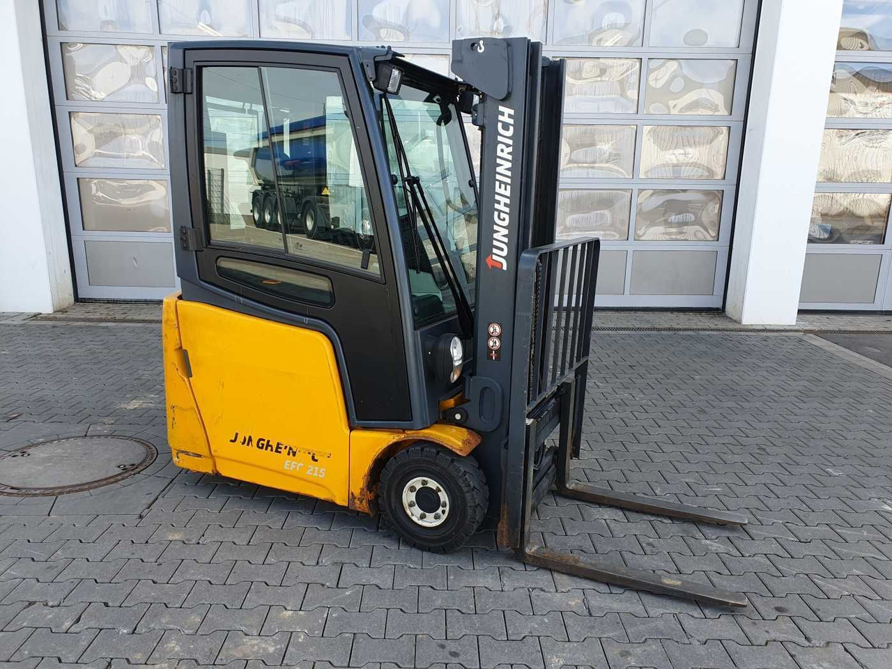 Jungheinrich EFG 215 / Triplex: 4.35m! / SS / nur 2.054h! - Elektrische heftruck: afbeelding 2 Jungheinrich EFG 215 / Triplex: 4.35m! / SS / nur 2.054h! - Elektrische heftruck: afbeelding 2