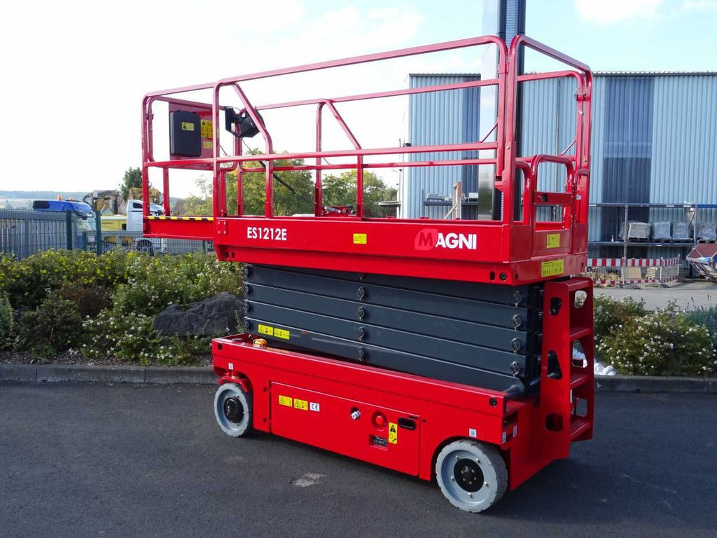 Magni ES1212E Scherenbühne // 12m Arbeitshöhe - Schaarlift: afbeelding 5 Magni ES1212E Scherenbühne // 12m Arbeitshöhe - Schaarlift: afbeelding 5