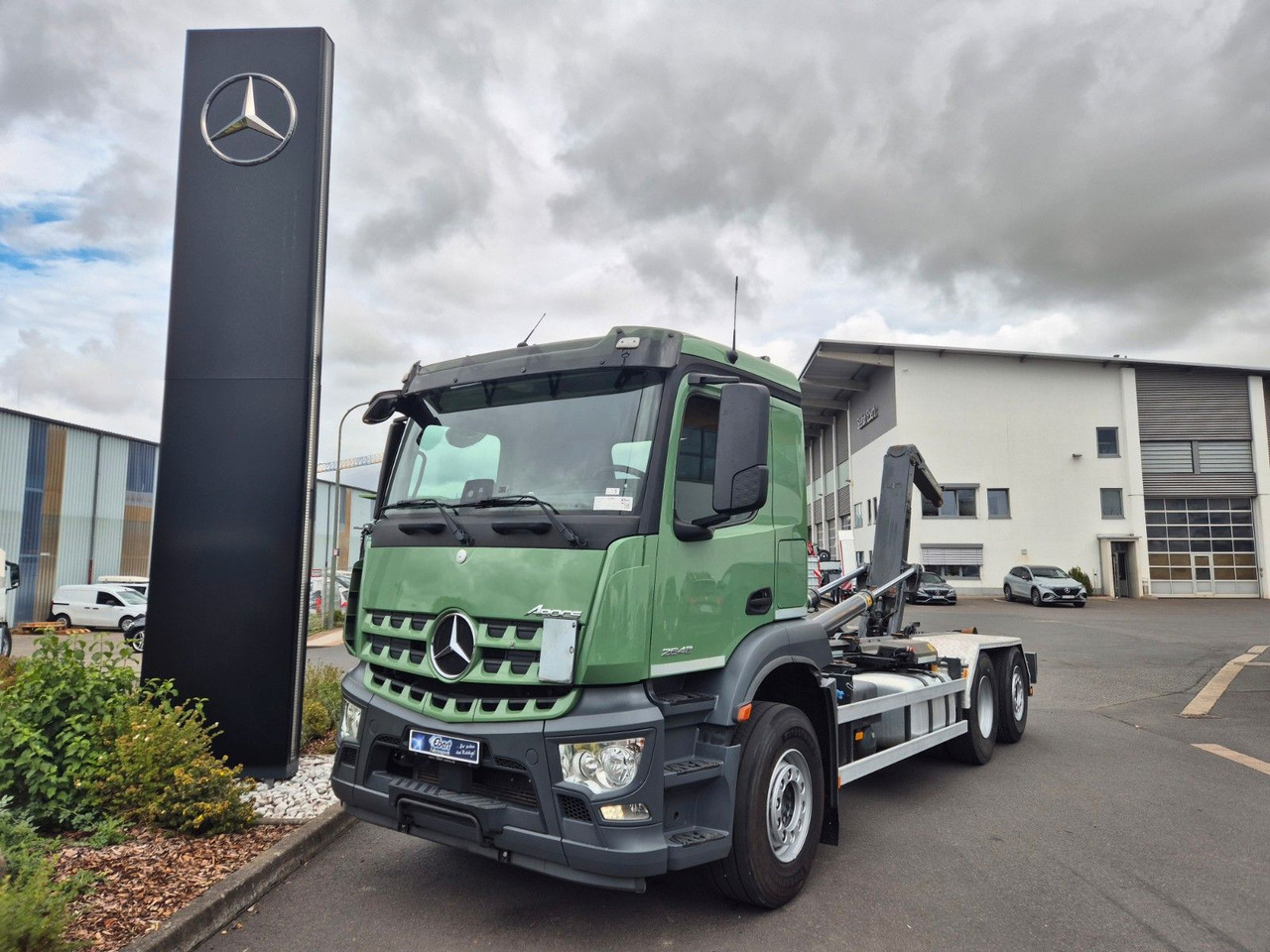 Mercedes-Benz Arocs 2643 L 6x2-4 Meiller RS 21.65 Funk AHK - Haakarmsysteem vrachtwagen: afbeelding 3 Mercedes-Benz Arocs 2643 L 6x2-4 Meiller RS 21.65 Funk AHK - Haakarmsysteem vrachtwagen: afbeelding 3