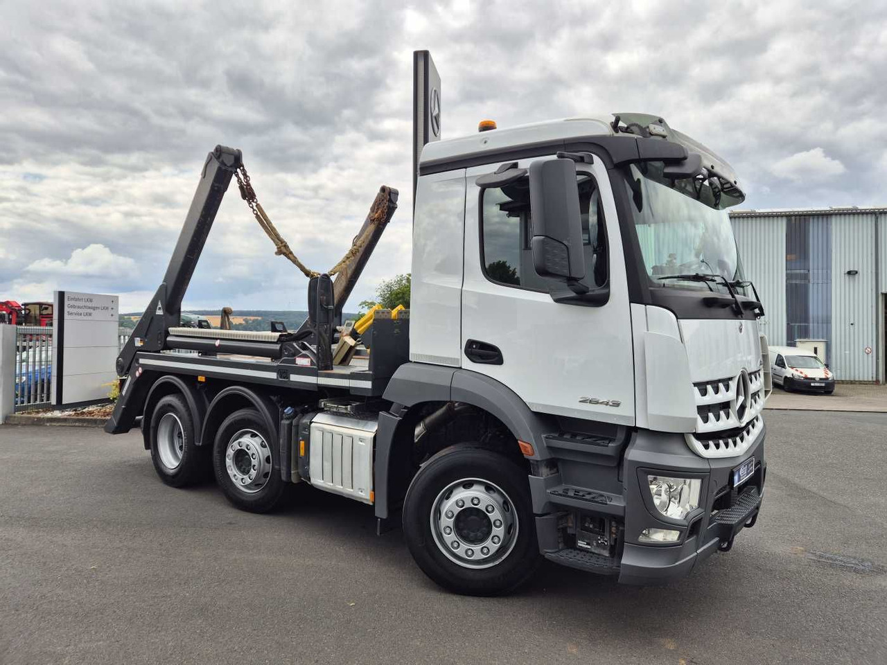 Mercedes-Benz Arocs 2643 L 6x2/4 VDL AHK Funk Vorlaufachse - Kipper vrachtwagen: afbeelding 3 Mercedes-Benz Arocs 2643 L 6x2/4 VDL AHK Funk Vorlaufachse - Kipper vrachtwagen: afbeelding 3