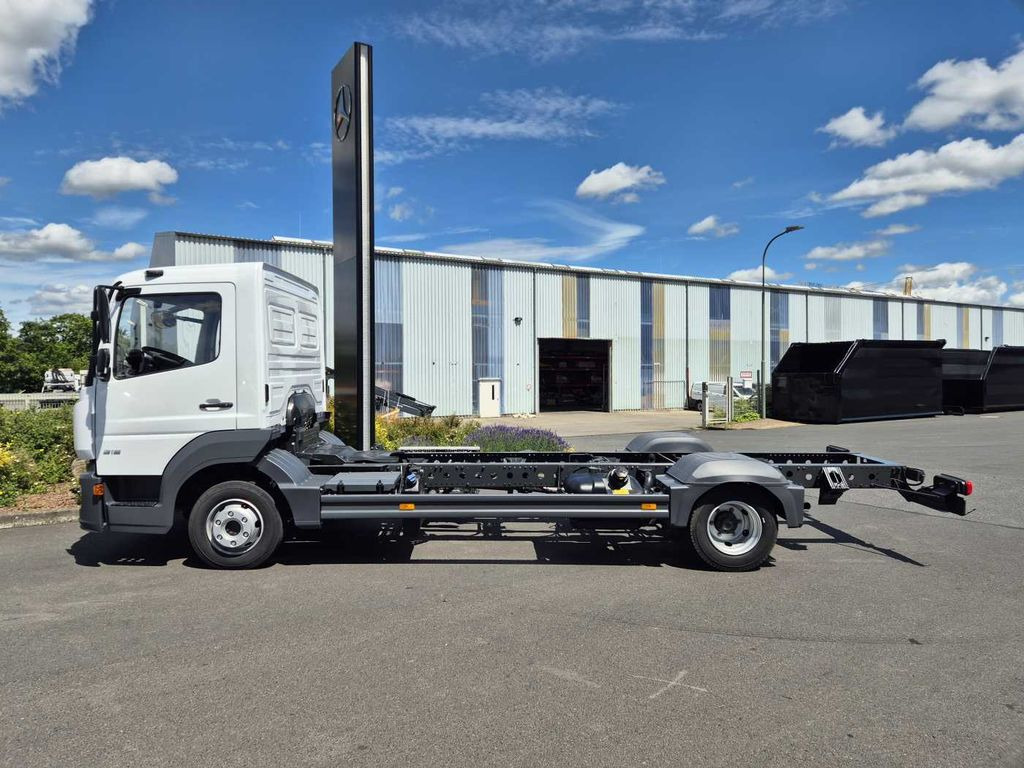 Mercedes-Benz Atego 818 L Fahrgestell, 6 Stück vorhanden - Chassis vrachtwagen: afbeelding 3 Mercedes-Benz Atego 818 L Fahrgestell, 6 Stück vorhanden - Chassis vrachtwagen: afbeelding 3