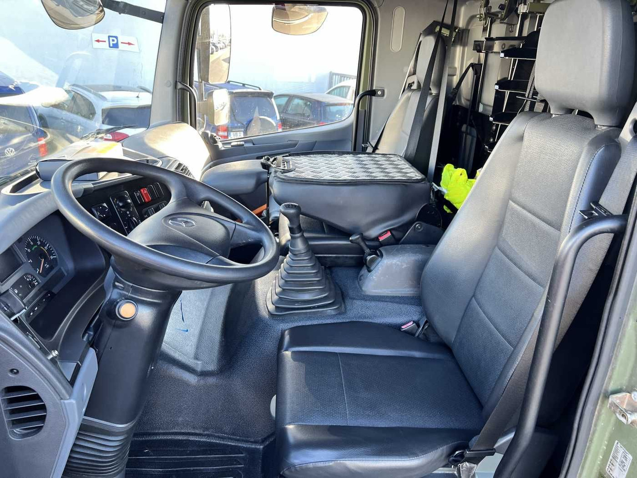 Vrachtwagen met open laadbak Mercedes-Benz Axor 1829 A 4x4 Pritsche: afbeelding 9