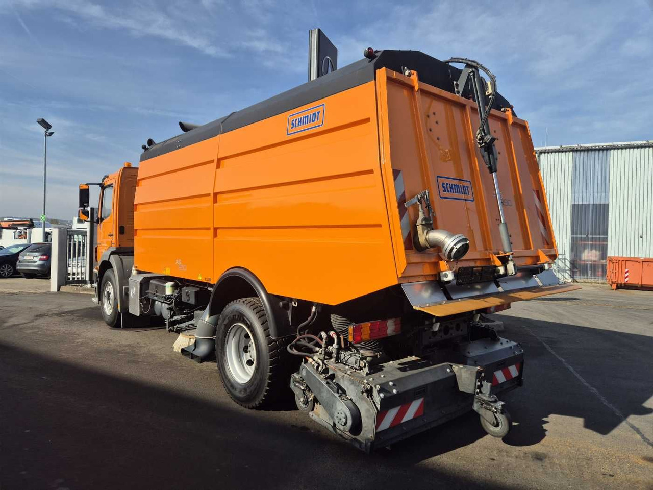 Mercedes-Benz Axor 2024 L Schmidt Airportsweeper AS 990 - Veegwagen: afbeelding 4 Mercedes-Benz Axor 2024 L Schmidt Airportsweeper AS 990 - Veegwagen: afbeelding 4