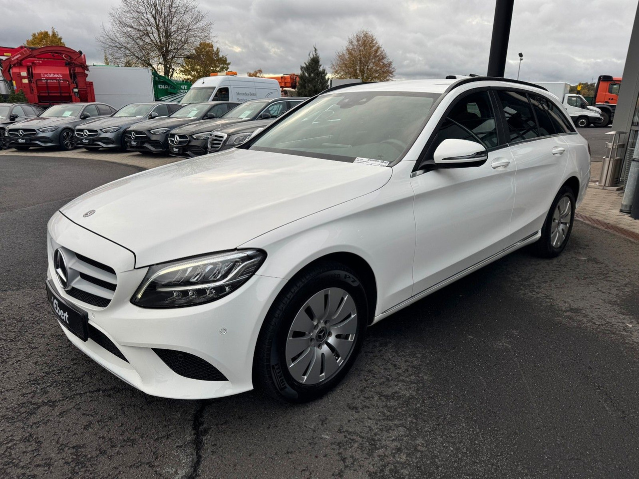 Mercedes-Benz C 180d T LED+RKamera+SHZ+DAB - Stationwagen: afbeelding 2 Mercedes-Benz C 180d T LED+RKamera+SHZ+DAB - Stationwagen: afbeelding 2