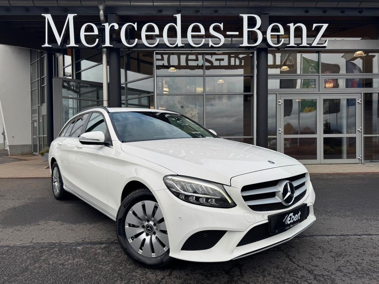 Mercedes-Benz C 180d T LED+RKamera+SHZ+DAB - Stationwagen: afbeelding 1 Mercedes-Benz C 180d T LED+RKamera+SHZ+DAB - Stationwagen: afbeelding 1
