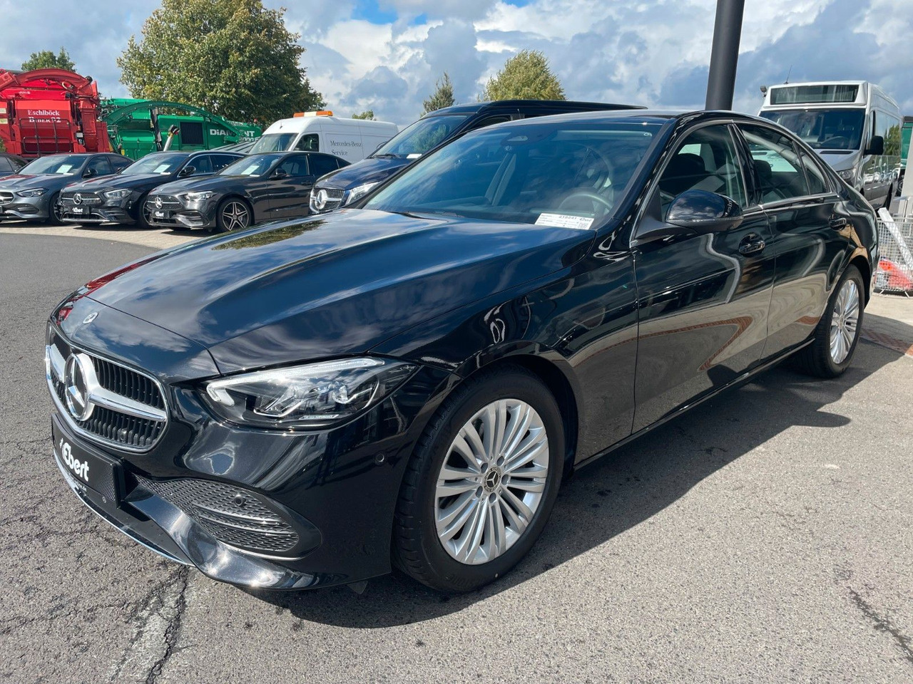 Mercedes-Benz C 200 d AVANTGARDE 360°+TOTW+Carplay+Ambiente - Sedan: afbeelding 2 Mercedes-Benz C 200 d AVANTGARDE 360°+TOTW+Carplay+Ambiente - Sedan: afbeelding 2