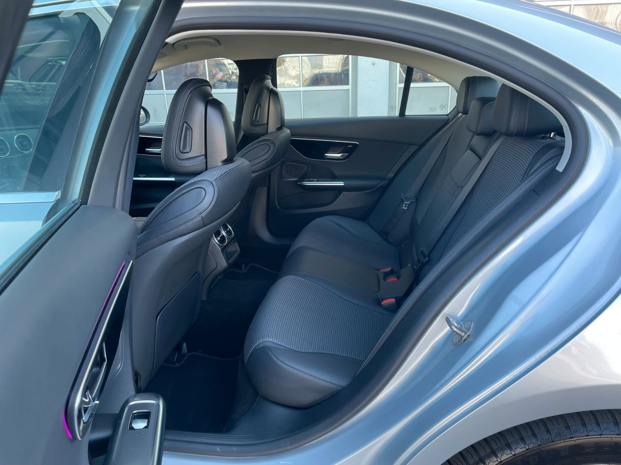 Sedan Mercedes-Benz C 220 d AVANTGARDE R-Kamera+Carplay+TotW+Ambient: afbeelding 10
