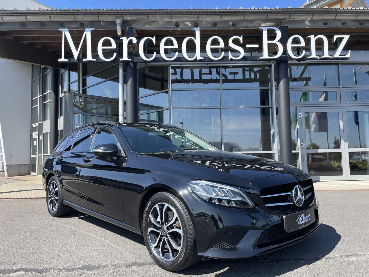 Mercedes-Benz C 220 d T 9G Avantgarde R-Kamera+AHK +Burmester+ - Personenwagen: afbeelding 1 Mercedes-Benz C 220 d T 9G Avantgarde R-Kamera+AHK +Burmester+ - Personenwagen: afbeelding 1