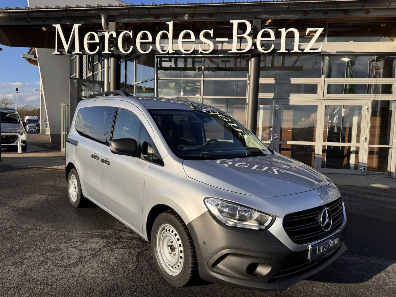 Mercedes-Benz Citan 110 CDI Tourer Klima AHK Kamera MBUX Tempo - Stationwagen: afbeelding 1 Mercedes-Benz Citan 110 CDI Tourer Klima AHK Kamera MBUX Tempo - Stationwagen: afbeelding 1