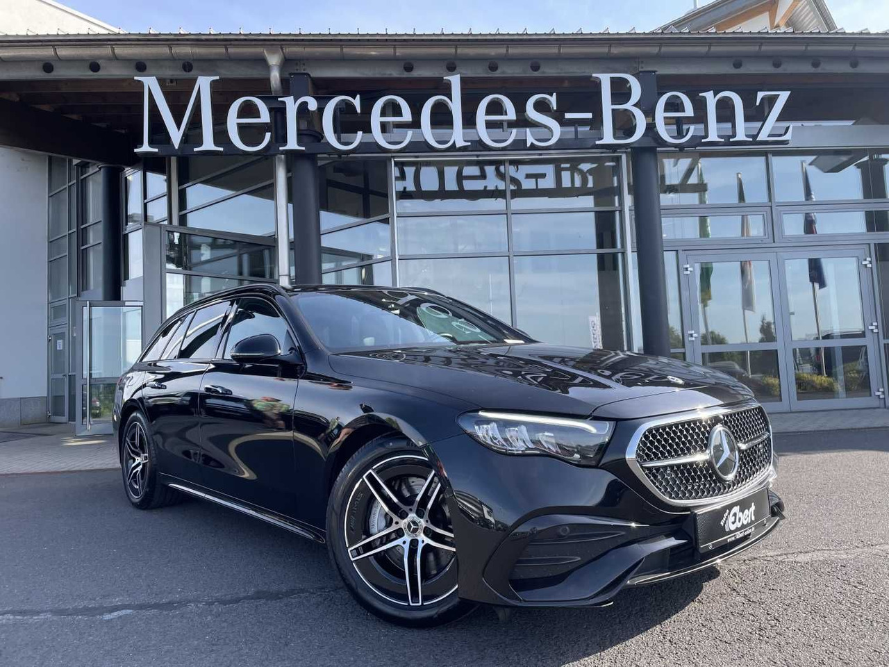 Mercedes-Benz E 220 d T AMG-Line AHK+Distr+R-Kamera +Ambiente+ - Personenwagen: afbeelding 1 Mercedes-Benz E 220 d T AMG-Line AHK+Distr+R-Kamera +Ambiente+ - Personenwagen: afbeelding 1