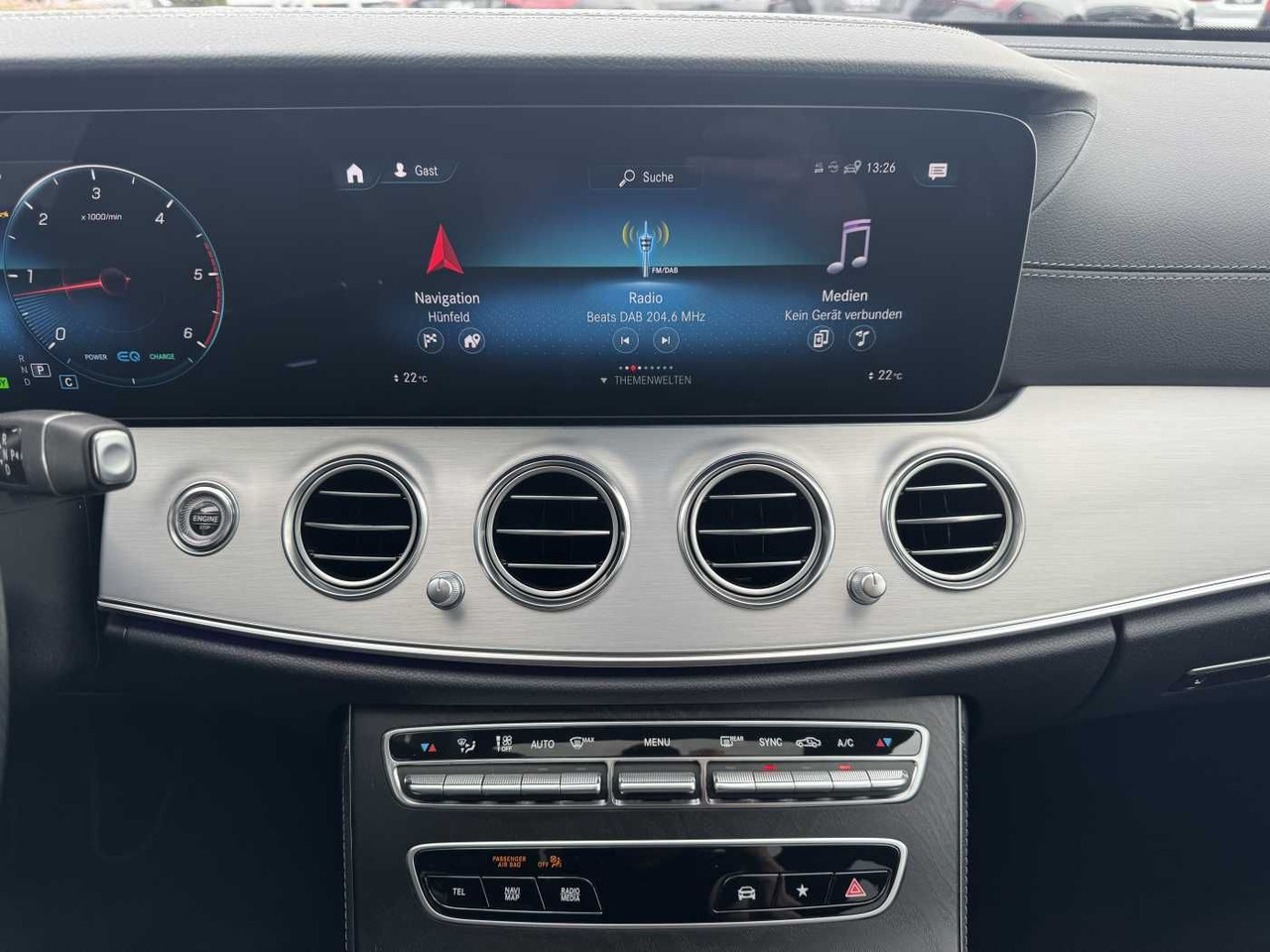 Sedan Mercedes-Benz E 220d AMG+Pano+Distr+Multibeam+RFK+Night: afbeelding 14