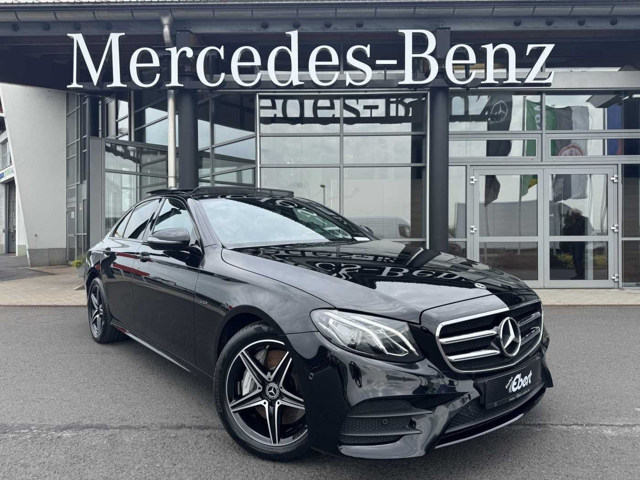 Mercedes-Benz E 300de 9G AMG+Pano+Memory+Ambiente+ RFK+Night - Sedan: afbeelding 1 Mercedes-Benz E 300de 9G AMG+Pano+Memory+Ambiente+ RFK+Night - Sedan: afbeelding 1