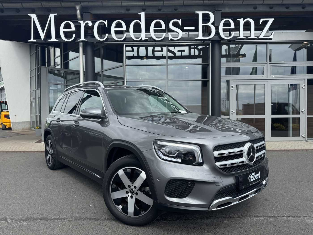 Mercedes-Benz GLB 200 7G Progressive 360°+Distr+ TotW+LED+IHC+ - SUV: afbeelding 1 Mercedes-Benz GLB 200 7G Progressive 360°+Distr+ TotW+LED+IHC+ - SUV: afbeelding 1
