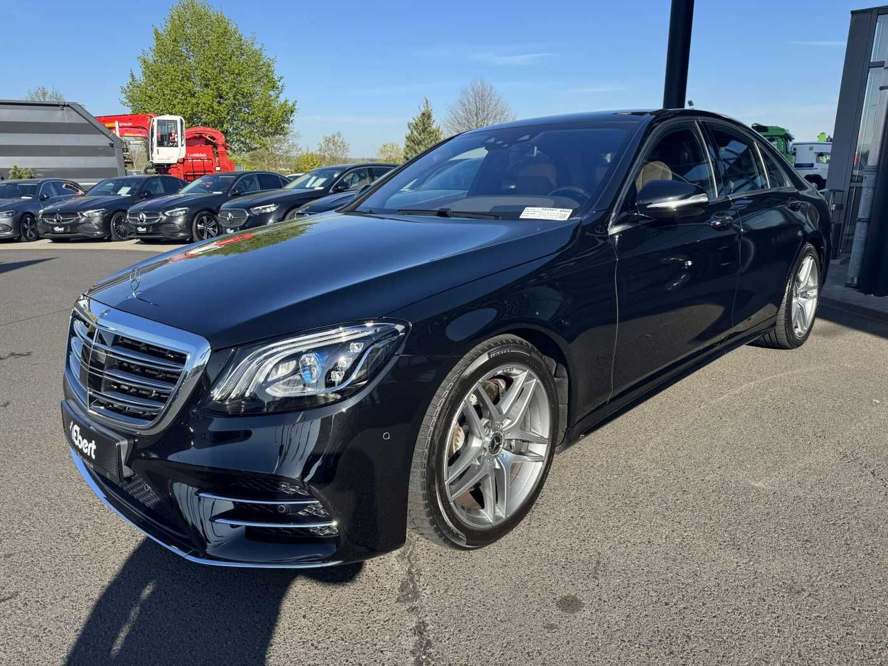 Mercedes-Benz S 400d 4M AMG+Pano+Burm+Distr+Massage+ HUD - Sedan: afbeelding 2 Mercedes-Benz S 400d 4M AMG+Pano+Burm+Distr+Massage+ HUD - Sedan: afbeelding 2