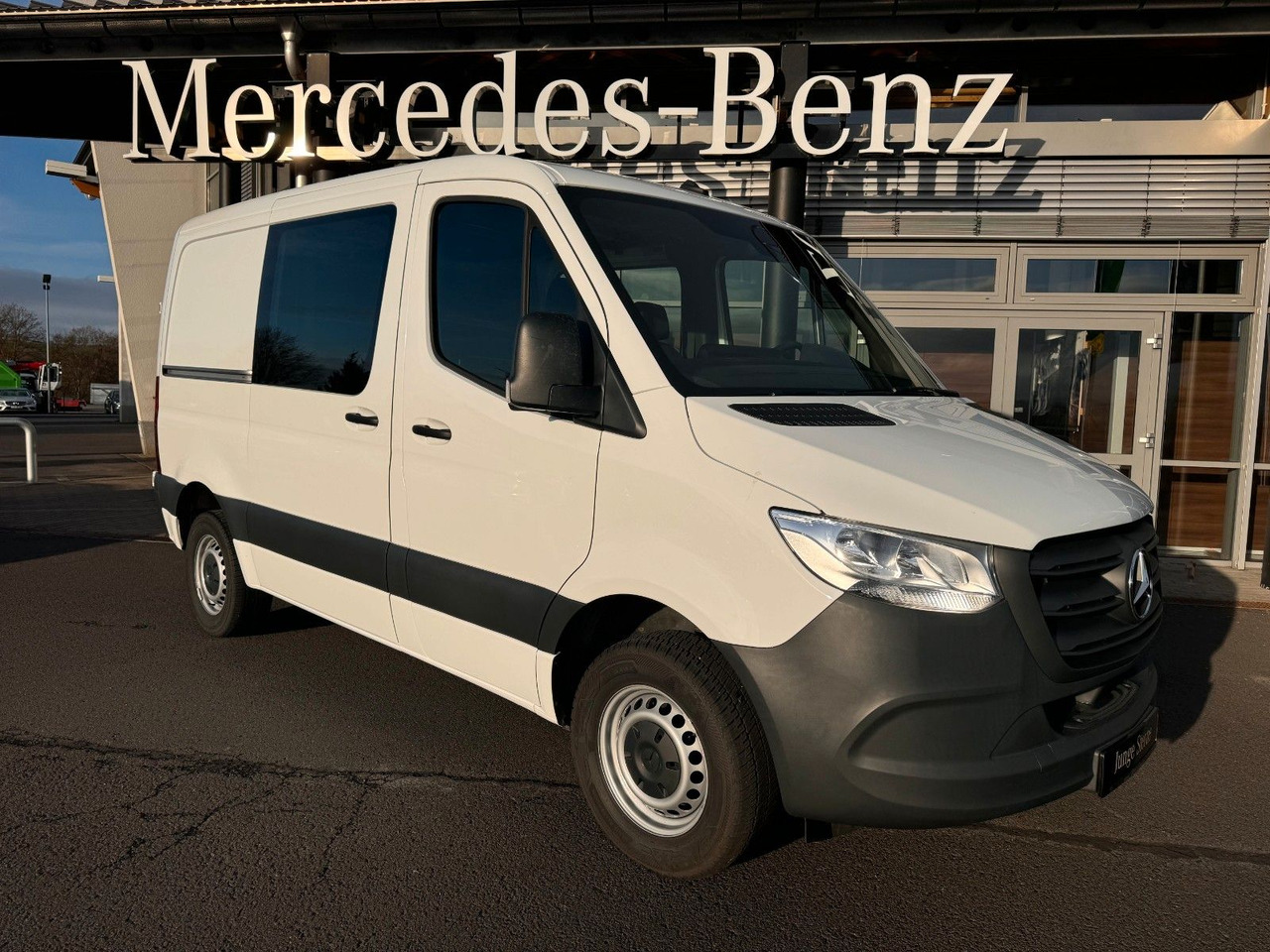 Mercedes-Benz Sprinter 315 CDI Kompakt Flachdach Mixto/DoKa - Gesloten bestelwagen, Bestelwagen met dubbele cabine: afbeelding 1 Mercedes-Benz Sprinter 315 CDI Kompakt Flachdach Mixto/DoKa - Gesloten bestelwagen, Bestelwagen met dubbele cabine: afbeelding 1