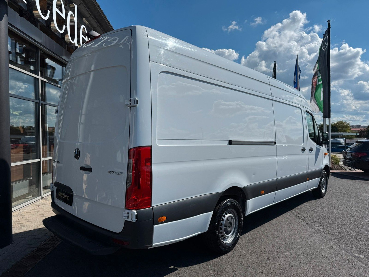 Mercedes-Benz Sprinter 317 CDI 4325 Klima 360 SHZ Schwing - Gesloten bestelwagen: afbeelding 2 Mercedes-Benz Sprinter 317 CDI 4325 Klima 360 SHZ Schwing - Gesloten bestelwagen: afbeelding 2